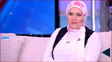 منال عبد اللطيف تكشف أسباب خلع الحجاب ورؤيتها التي أعادتها لارتدائه مجددًا